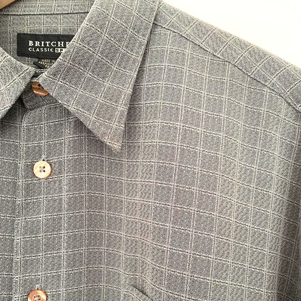 Britches - Size M - Grey Button Up Shirt